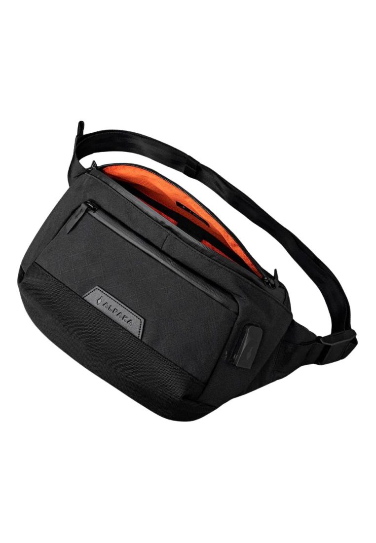 ALPAKA Bravo X Sling V2 Axogrid 300D (Black)