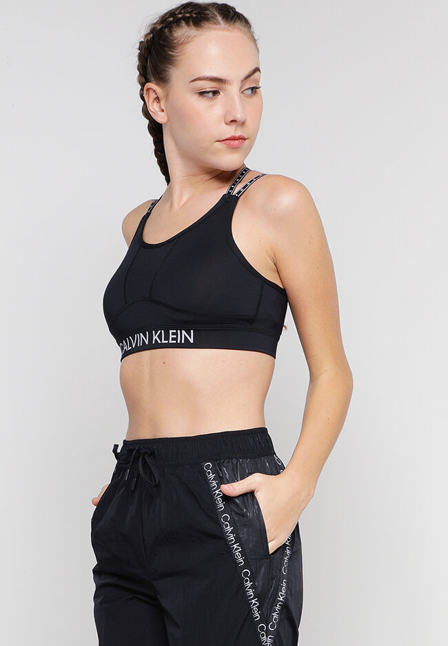 where to buy calvin klein clothes