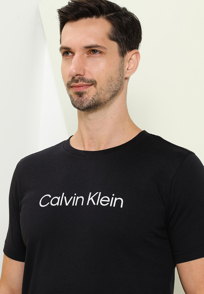 Buy Calvin Klein T-Shirts For Men 2022 Online on ZALORA Singapore