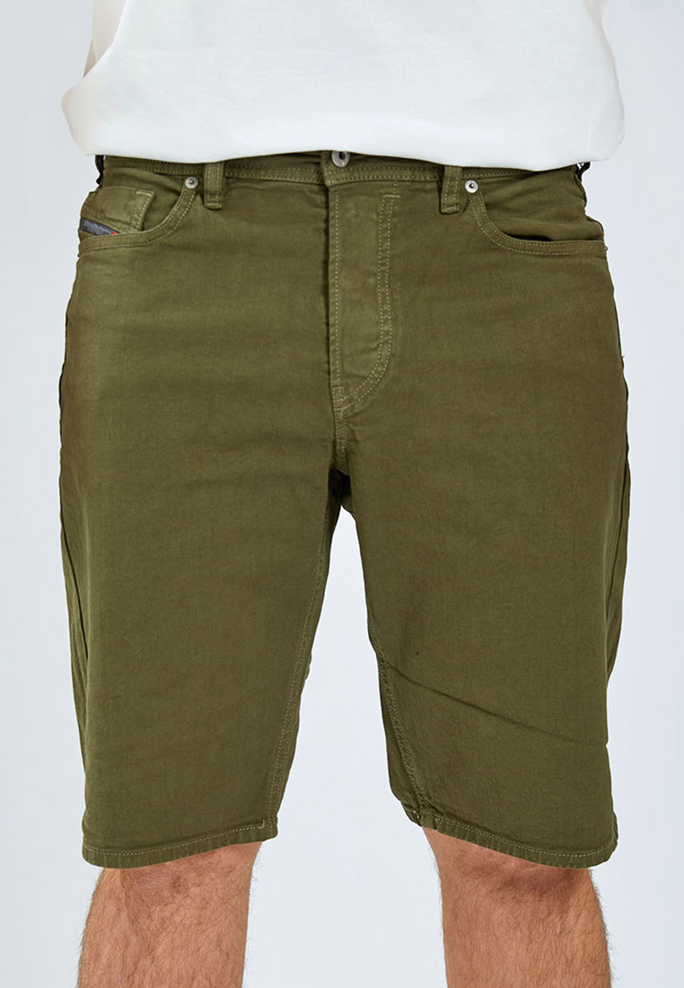 diesel cargo shorts