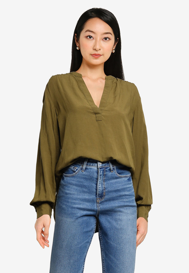 gap blouse