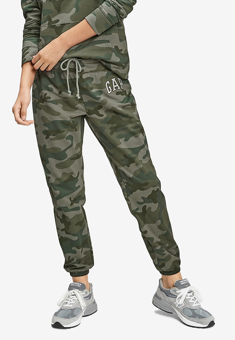 Buy GAP Cropped Pants For Women Online 