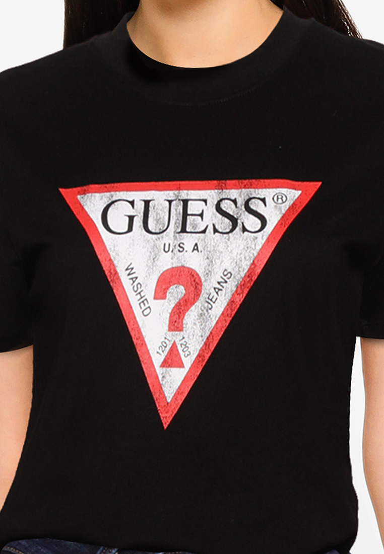 guess black tee