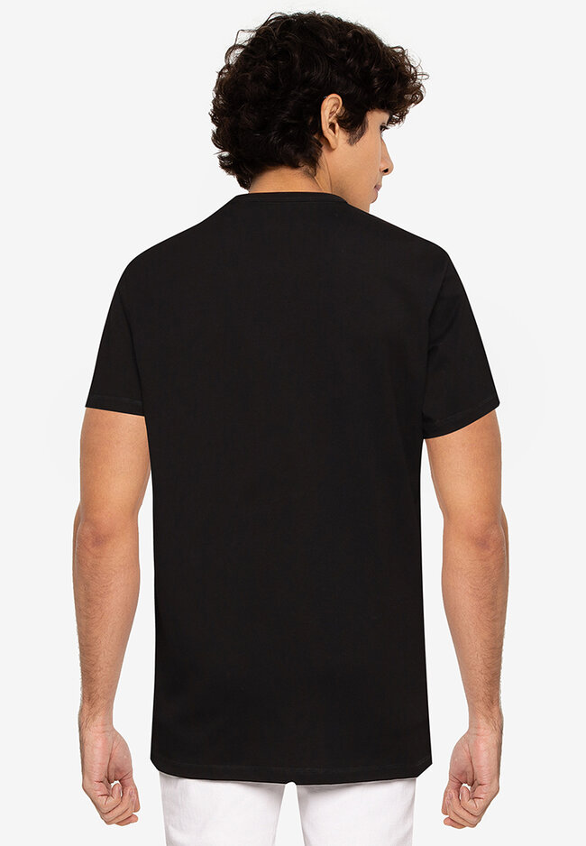Buy Guess T-Shirts For Men 2022 Online 