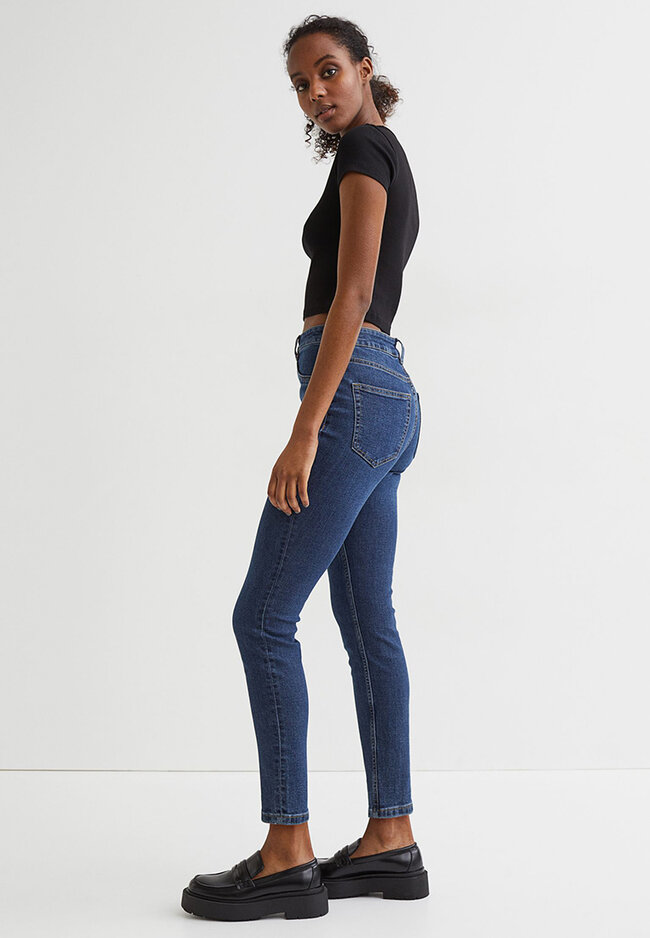 Buy Women SKINNY JEANS Online | ZALORA 