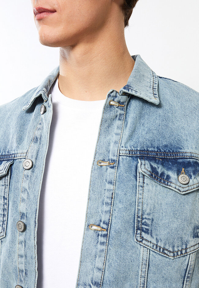 Buy Denim Jackets For Men Online on 