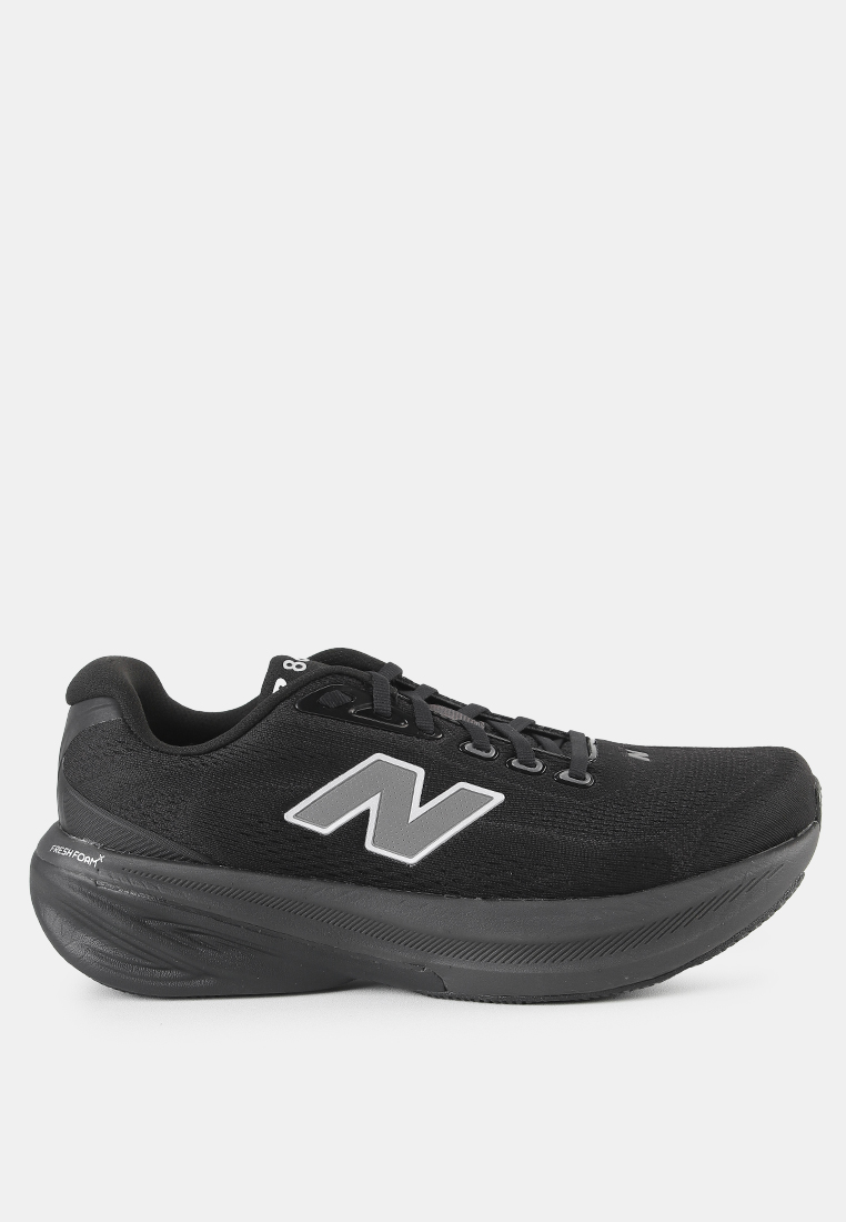 New Balance 860
