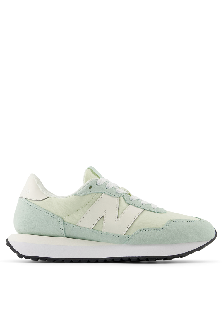 New Balance 237 Classic Lifestyle Shoes