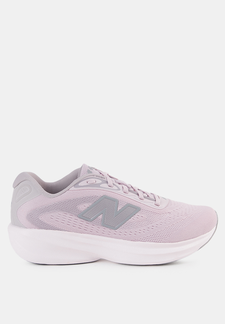 New Balance 680
