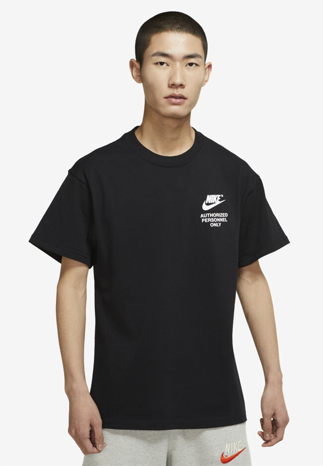 Buy Nike T-Shirts For Men 2022 Online 