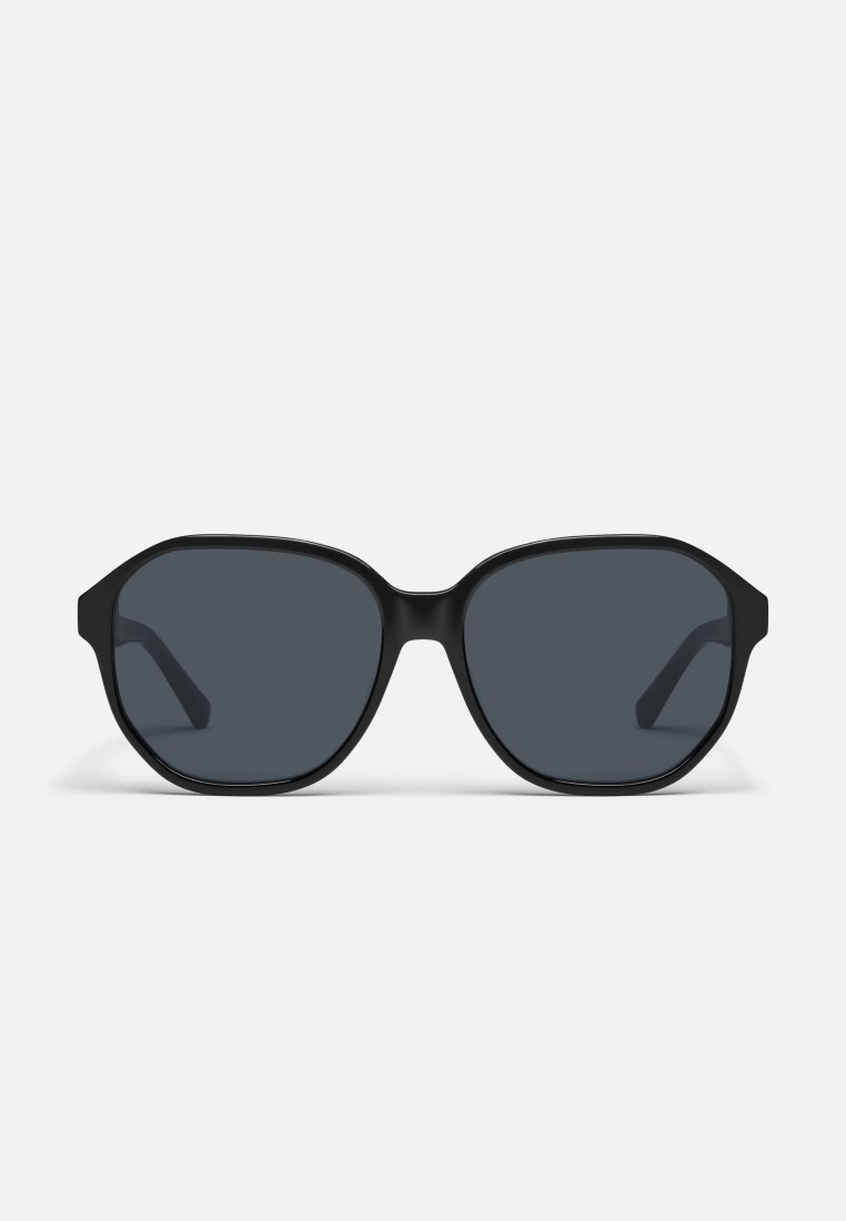 QUAY Guess Again Sunglasses - Black/Smoke Polarized