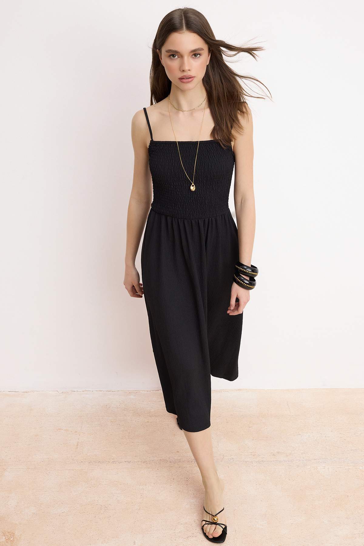 Trendyol Black A-Line/A-Line Form Square Neck Thin Strap Sleeveless Textured Knitted Dress Twoss26El