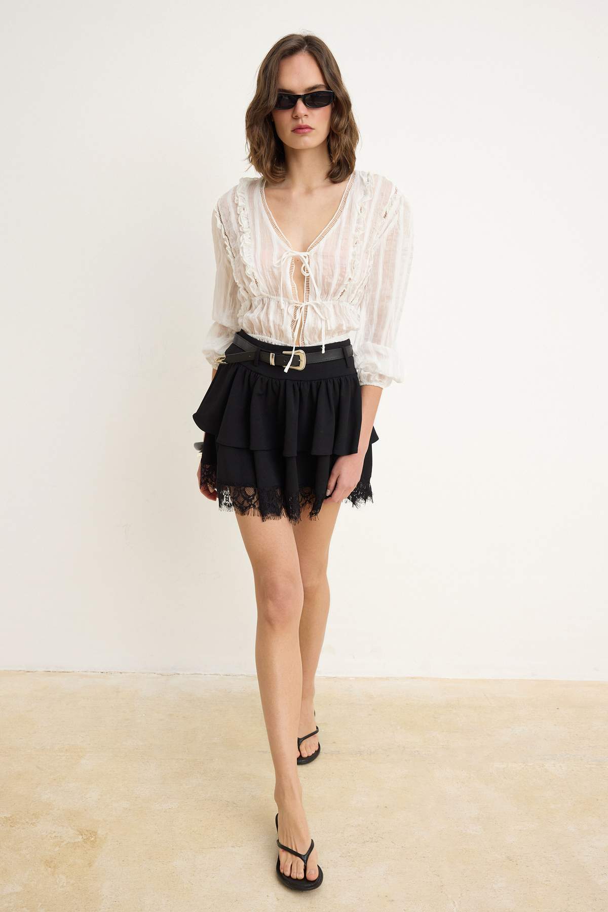 Trendyol Black Skater Lace Detailed Regular Waist Belted Mini Scuba Crepe Knitted Skirt Twoss26Et179