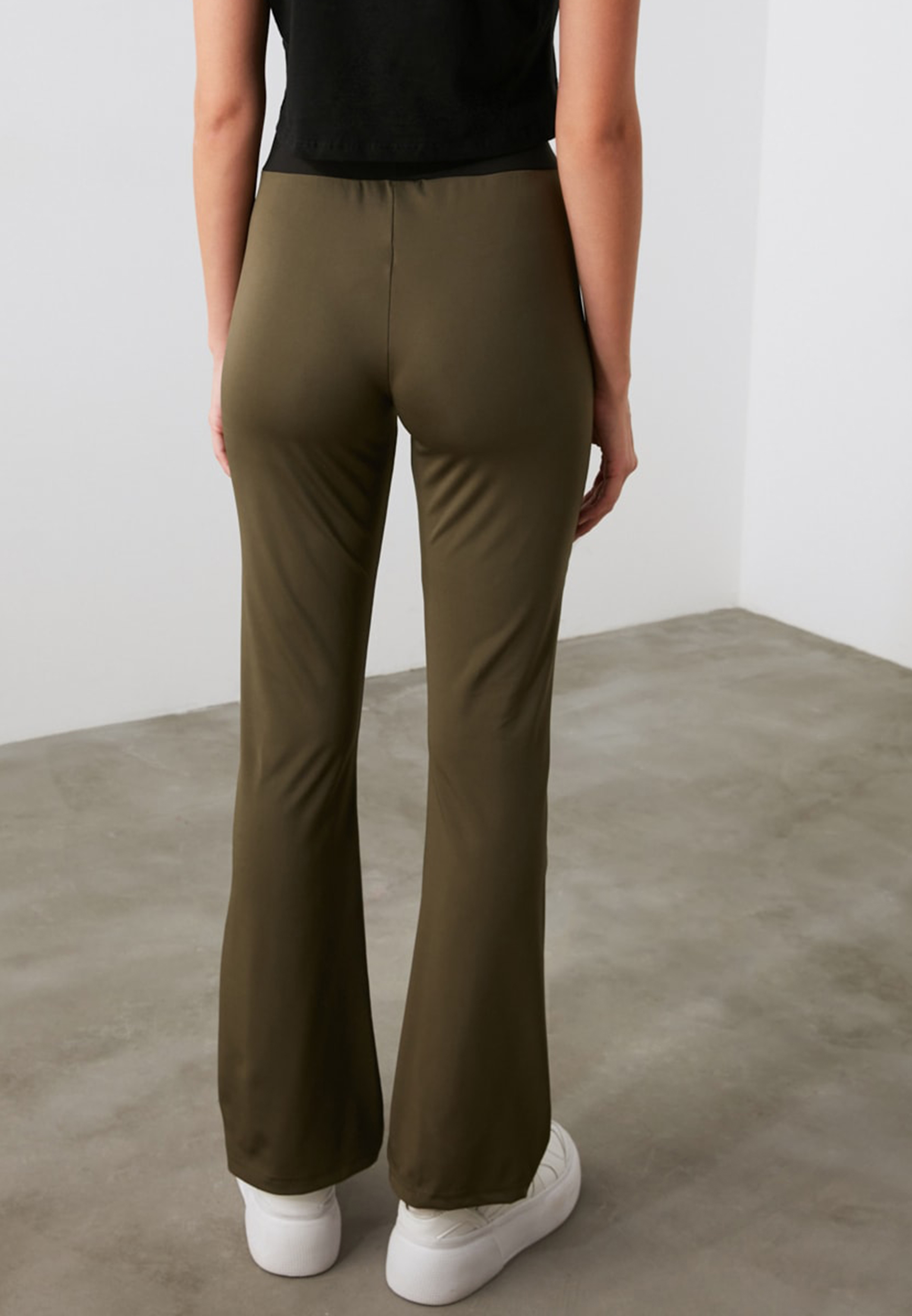 women's flowy wide leg pants