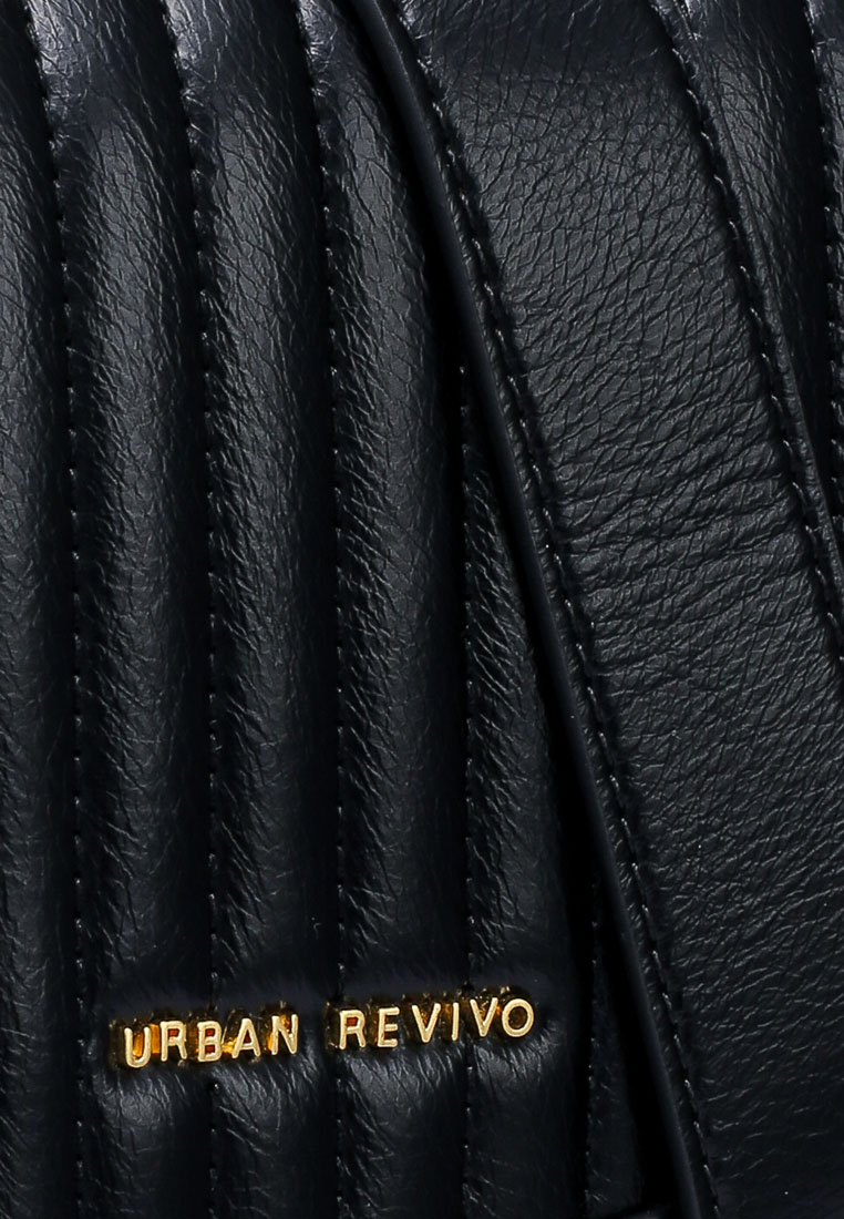 urban revivo bolsa price